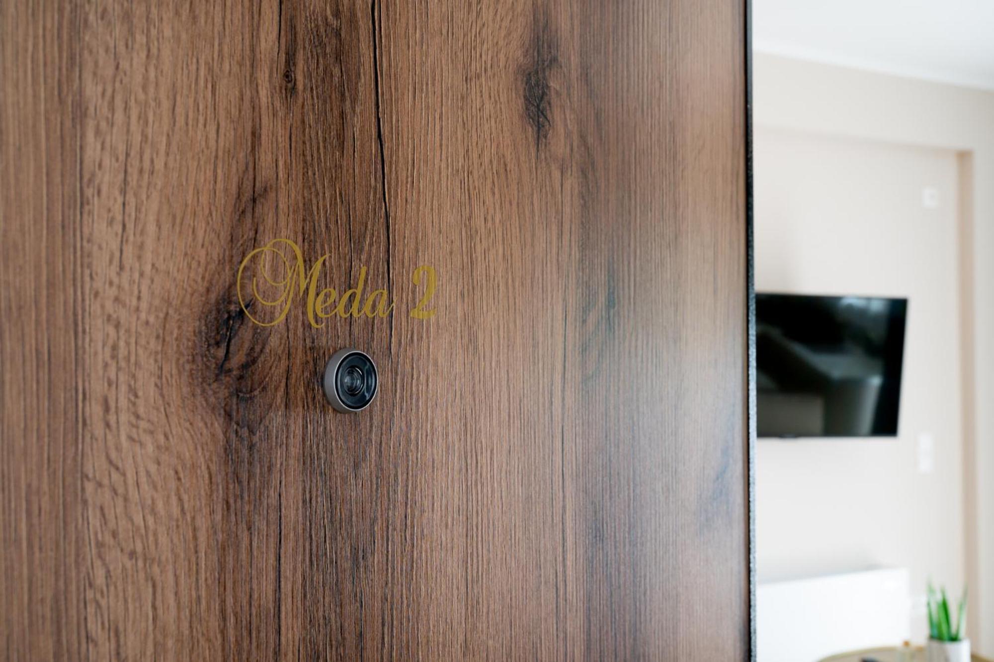 Meda Apartments بريفيزا المظهر الخارجي الصورة